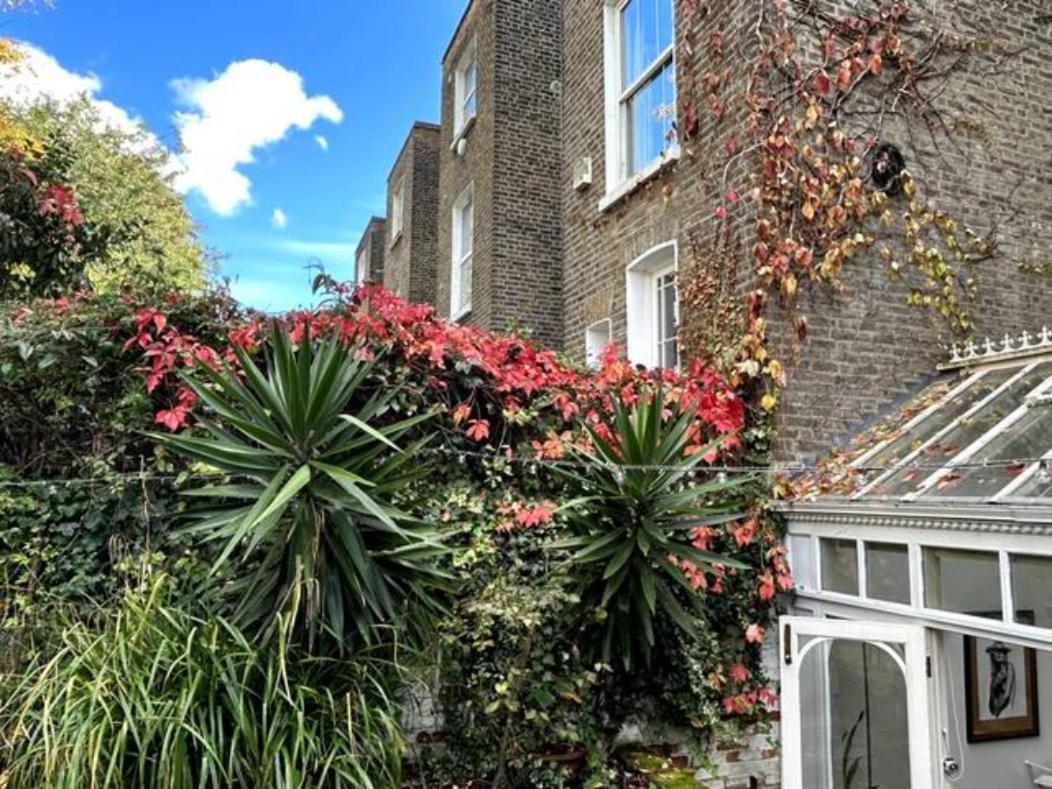Апартаменти Kensington Secret Gem Лондон Номер фото